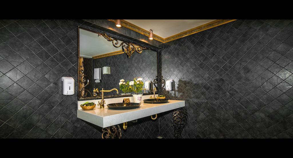 Hotel Boutique Bulevard Сигишоара Екстериор снимка